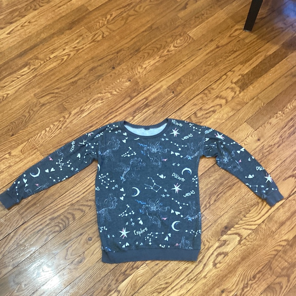 Unicorn sweater